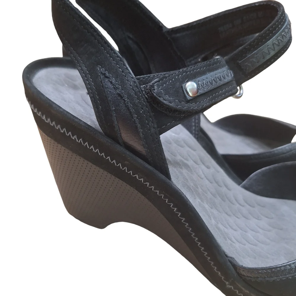 Privo by Clarks Black Wedge Heel Adjustable Strap Leather Sandals Women's sz9M